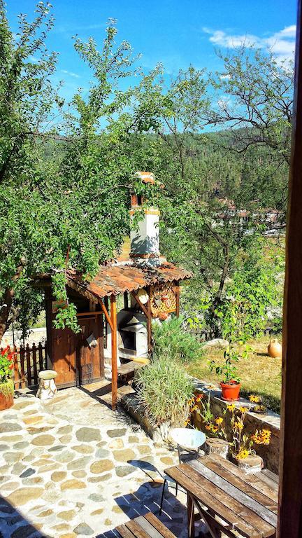 Mechta Guest House Koprivshtitsa Exterior photo