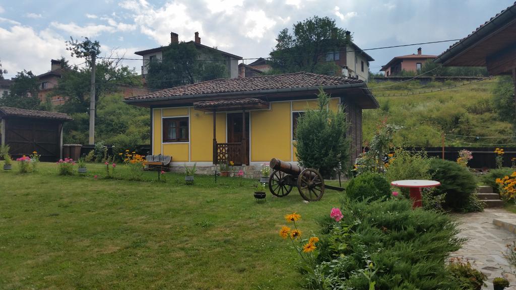 Mechta Guest House Koprivshtitsa Exterior photo