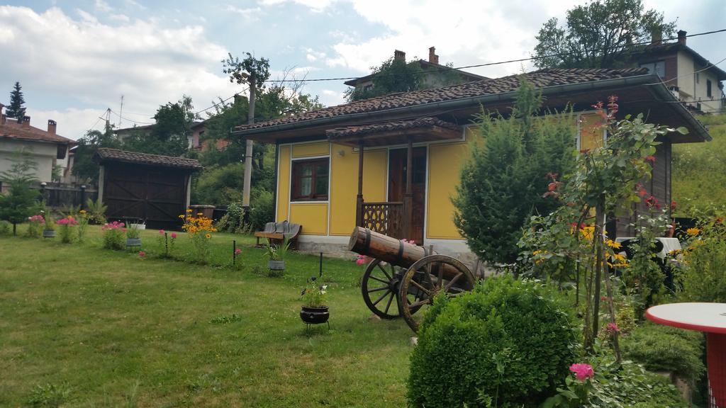 Mechta Guest House Koprivshtitsa Exterior photo