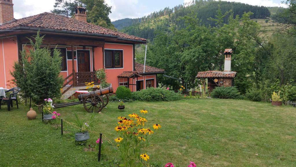Mechta Guest House Koprivshtitsa Exterior photo